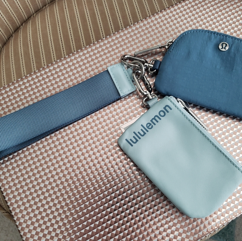 Lululemon Dual Pouch Wristlet Keychain